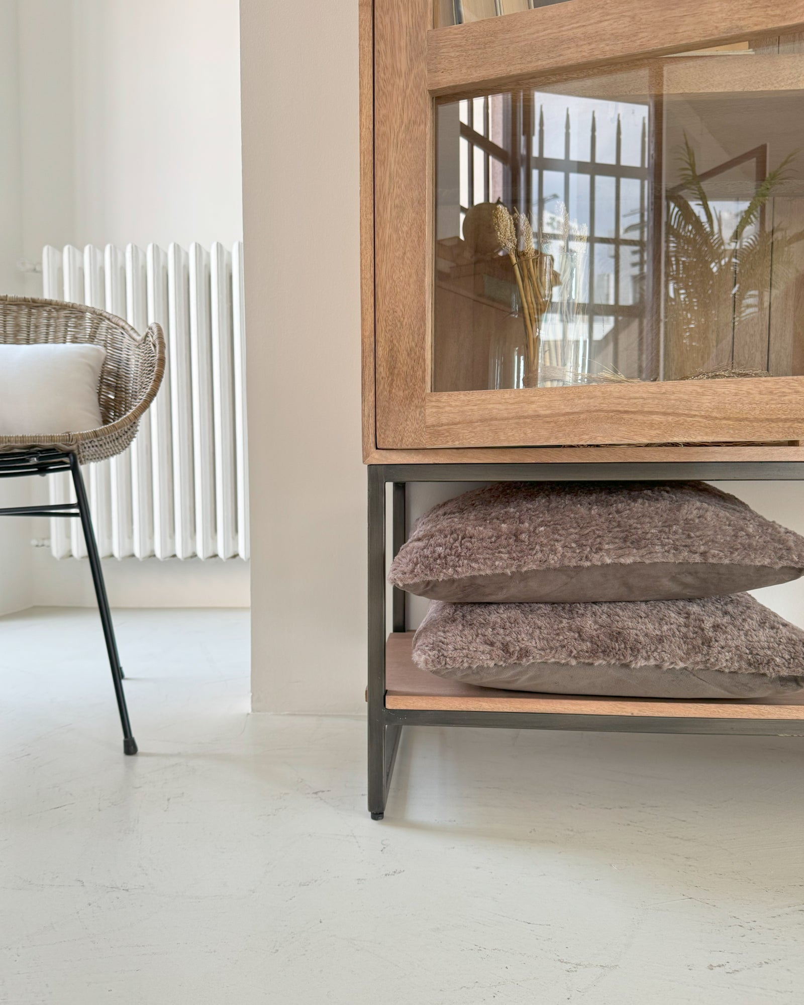 Credenza 2 ante a vetro in legno e ferro Skyline 110 cm - OrchideaMilano1981