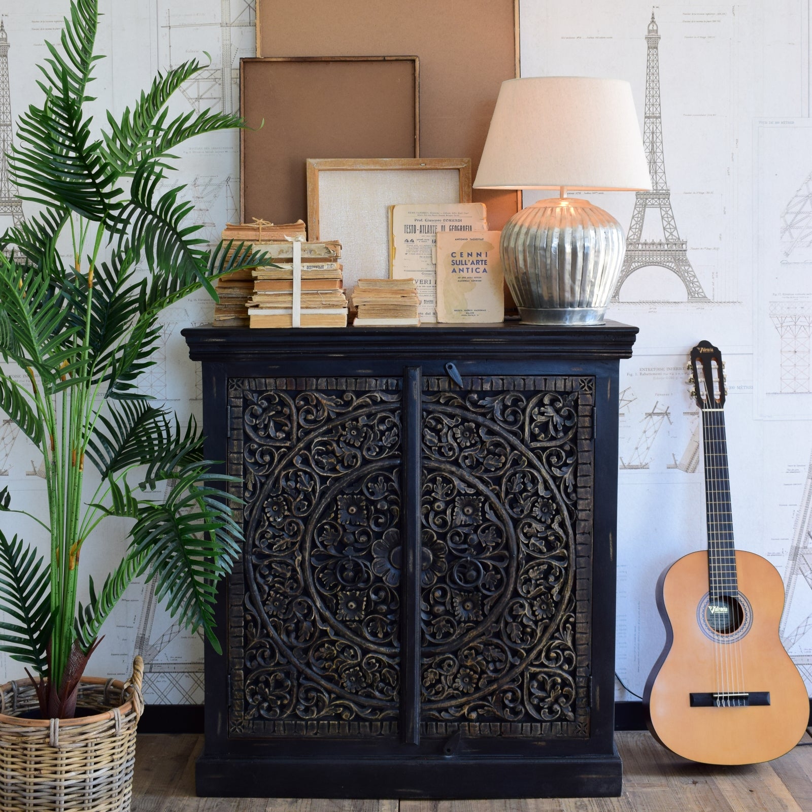 Credenza in legno massello intagliato Black Mood 97 cm - OrchideaMilano1981