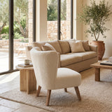 Poltrona in tessuto bouclé e legno Pure White