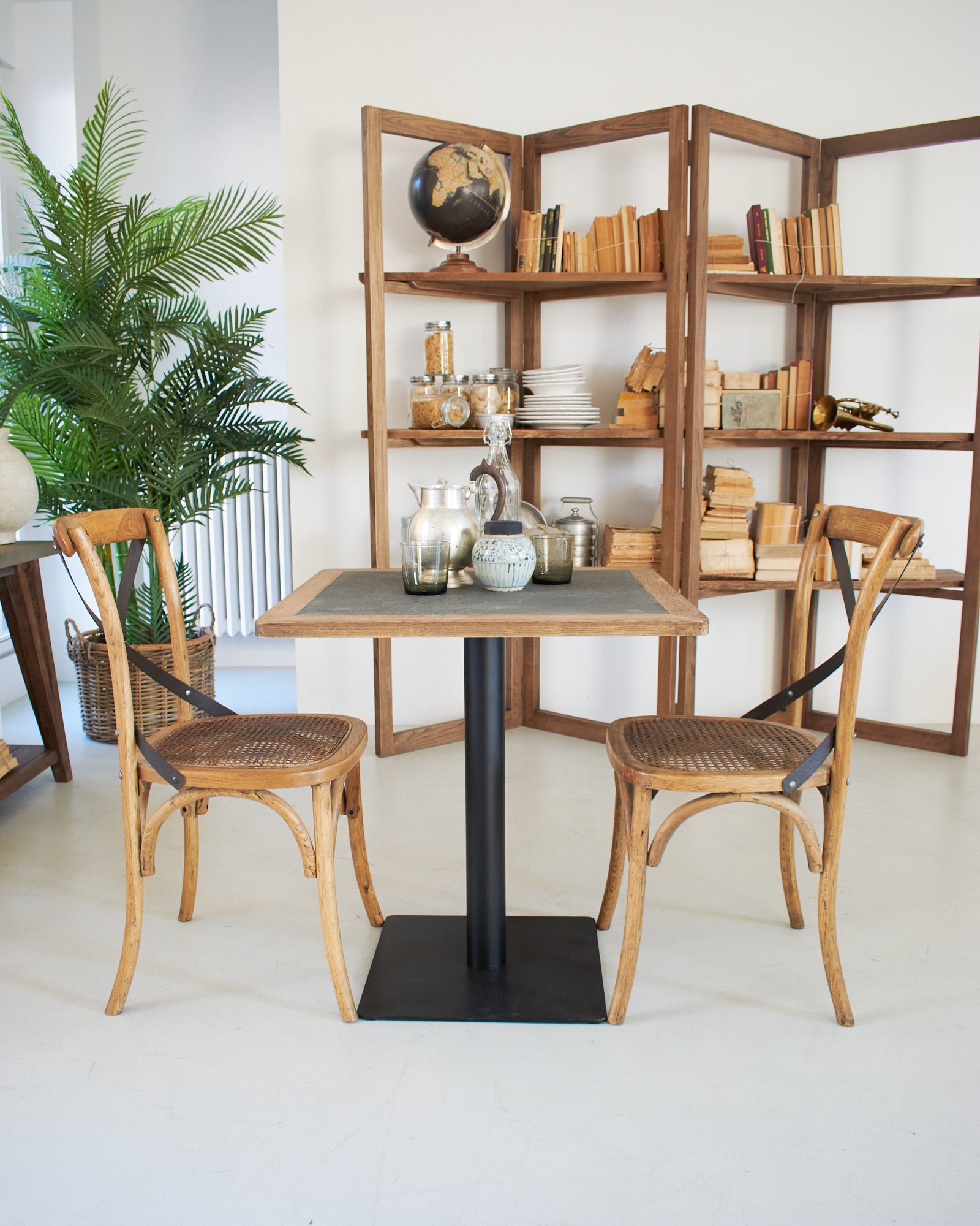 Tavolo quadrato in legno massello da bistrot St. Malo 70 cm - OrchideaMilano1981