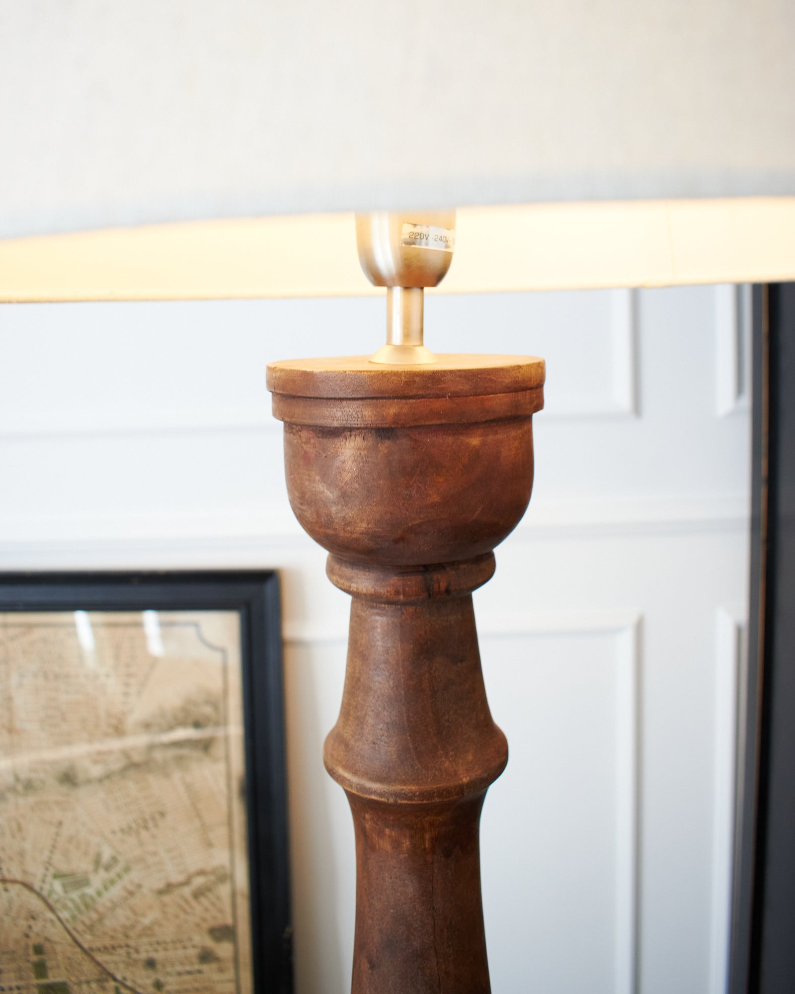 Lampada da terra in legno Salamanca - OrchideaMilano1981