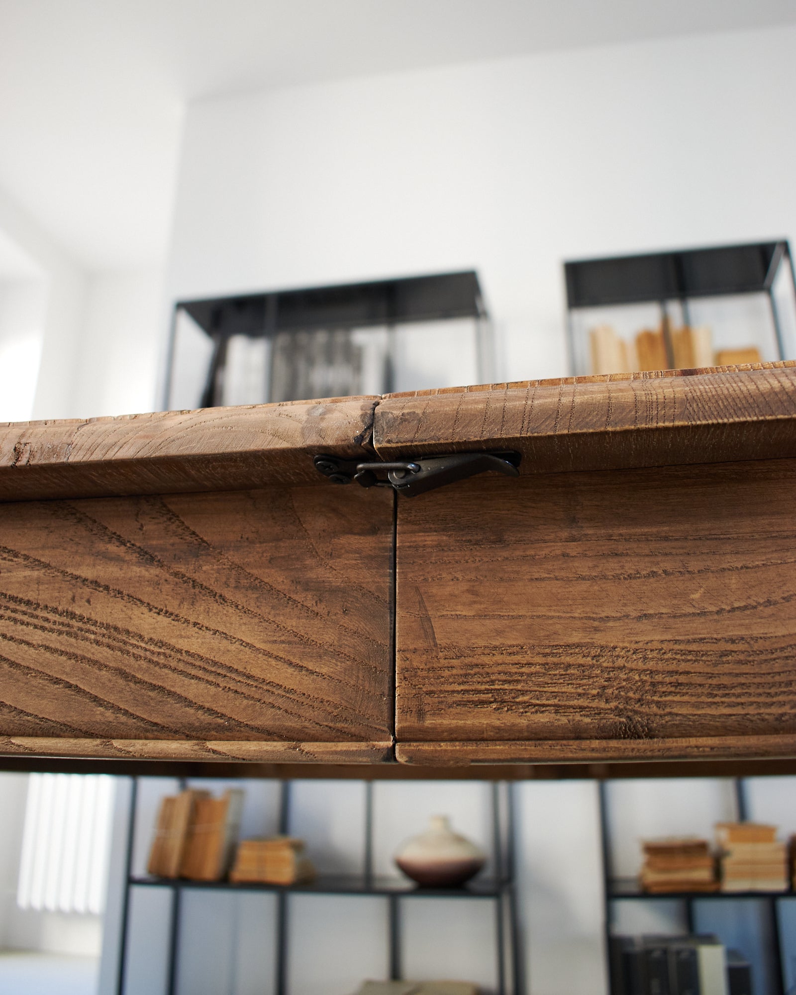 Tavolo allungabile in legno di olmo di recupero Grange 325 cm - OrchideaMilano1981