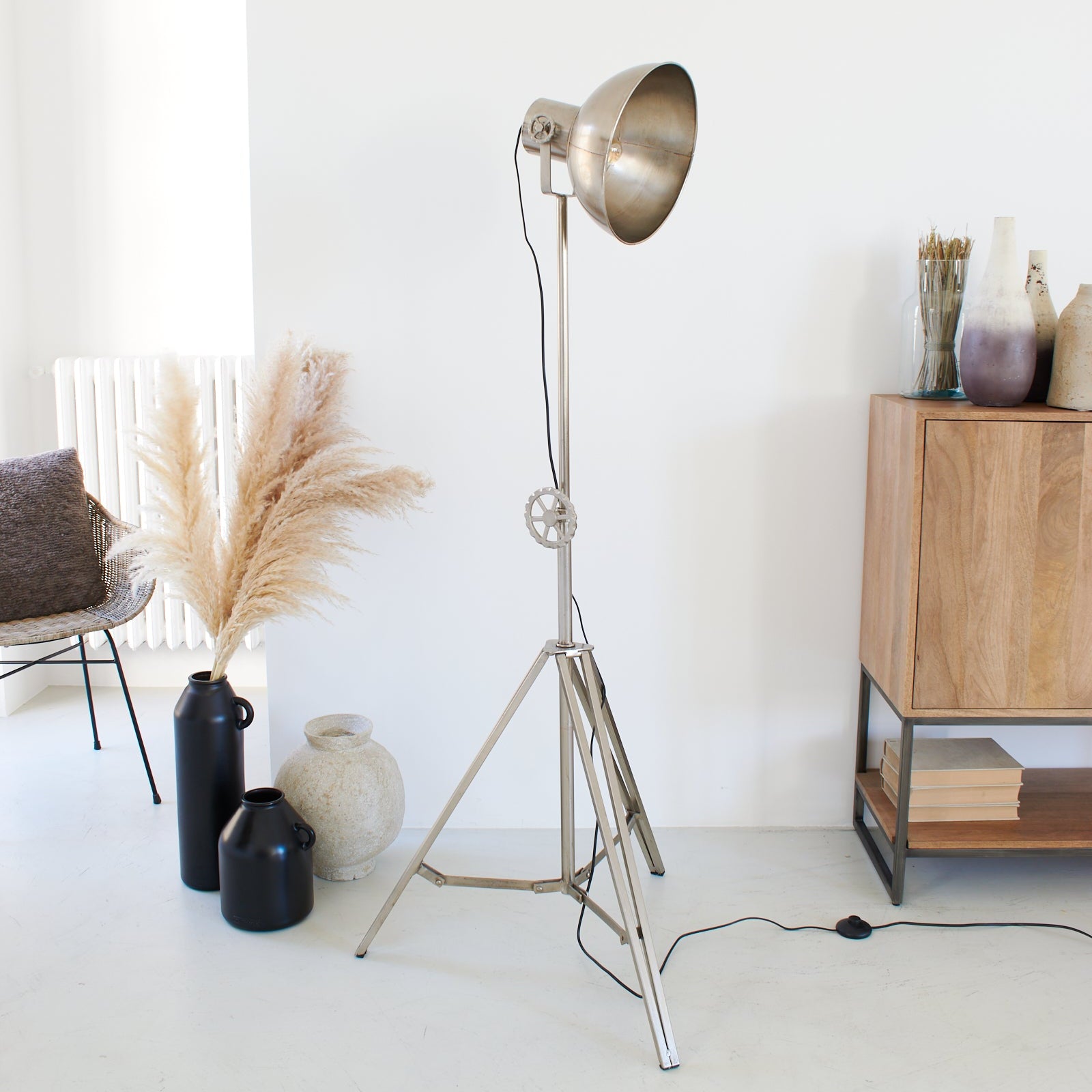 Lampada da terra in ferro Silver Antique - OrchideaMilano1981