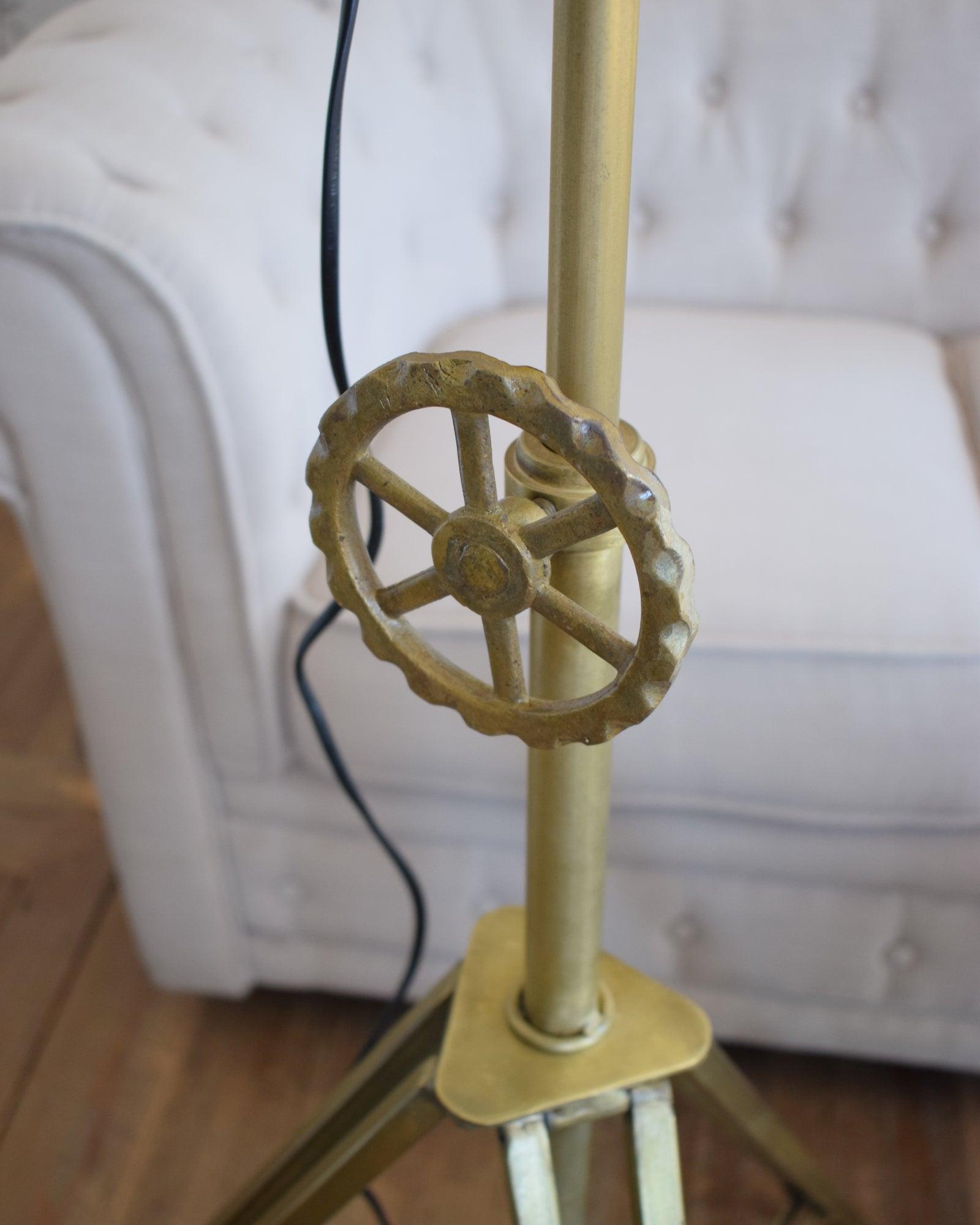Lampada da terra in ferro Gold Antique - OrchideaMilano1981