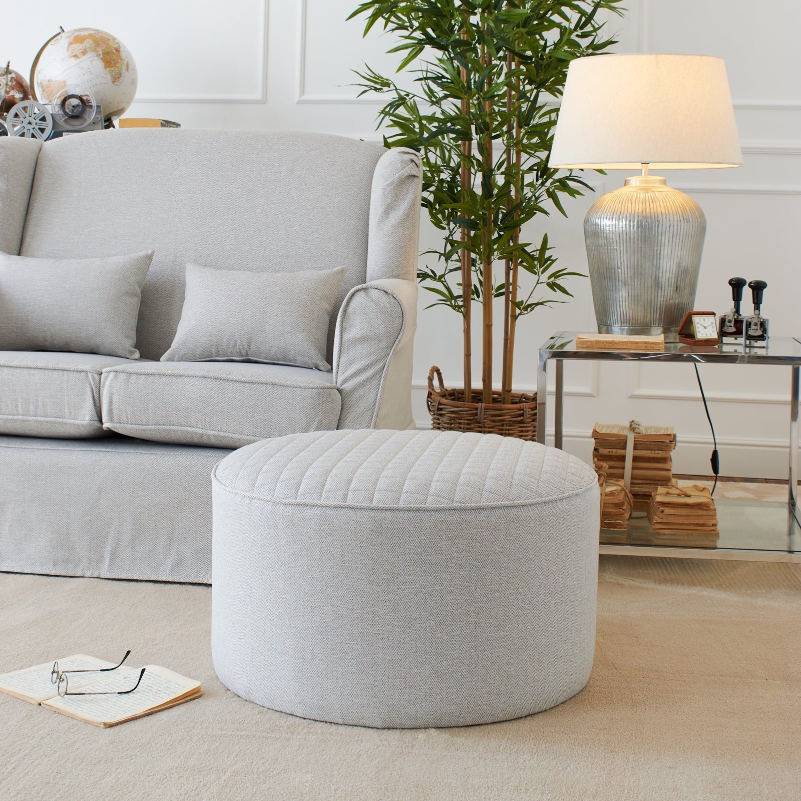 Pouf in tessuto capitonnè White and Beige - OrchideaMilano1981