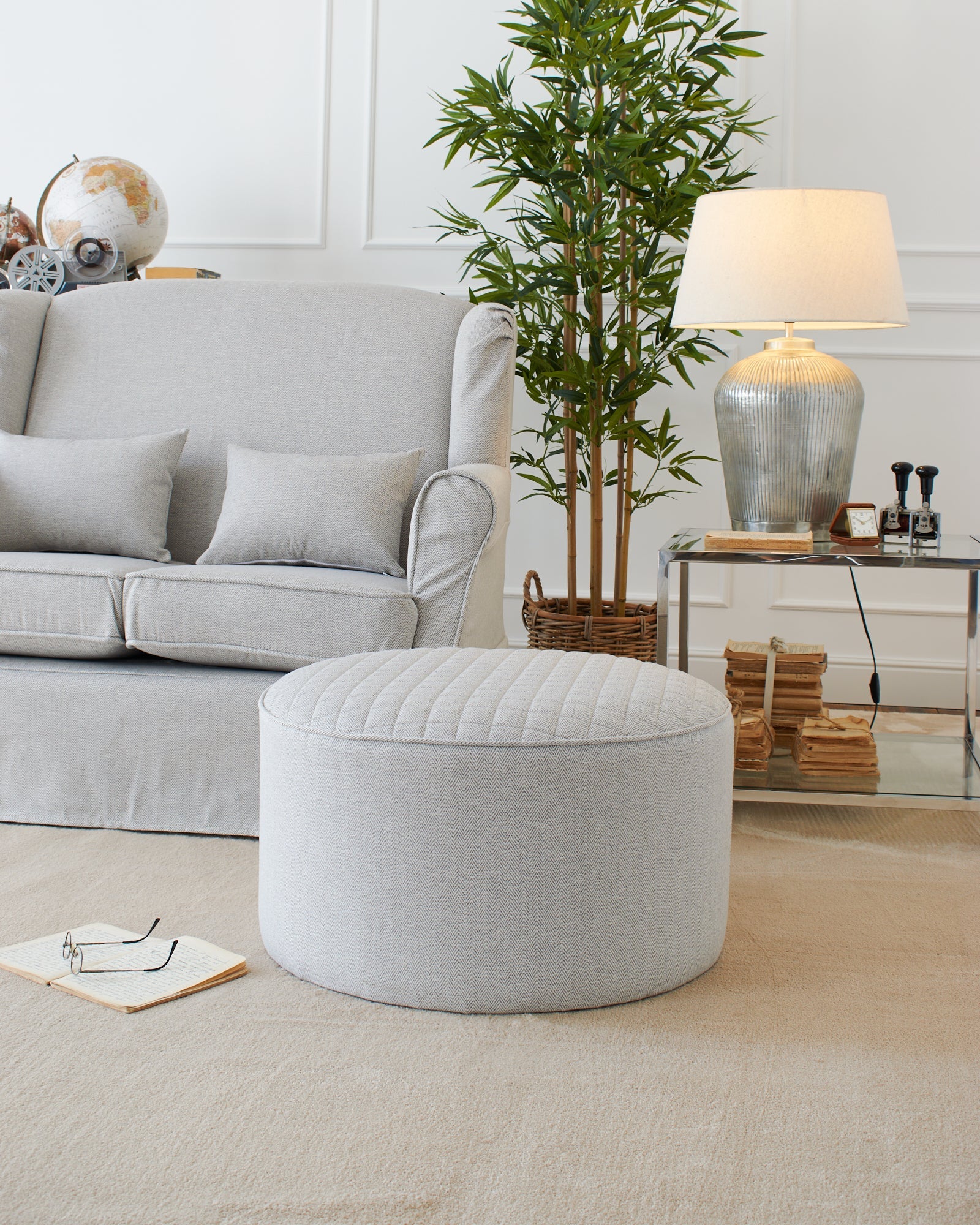 Pouf in tessuto capitonnè White and Beige - OrchideaMilano1981