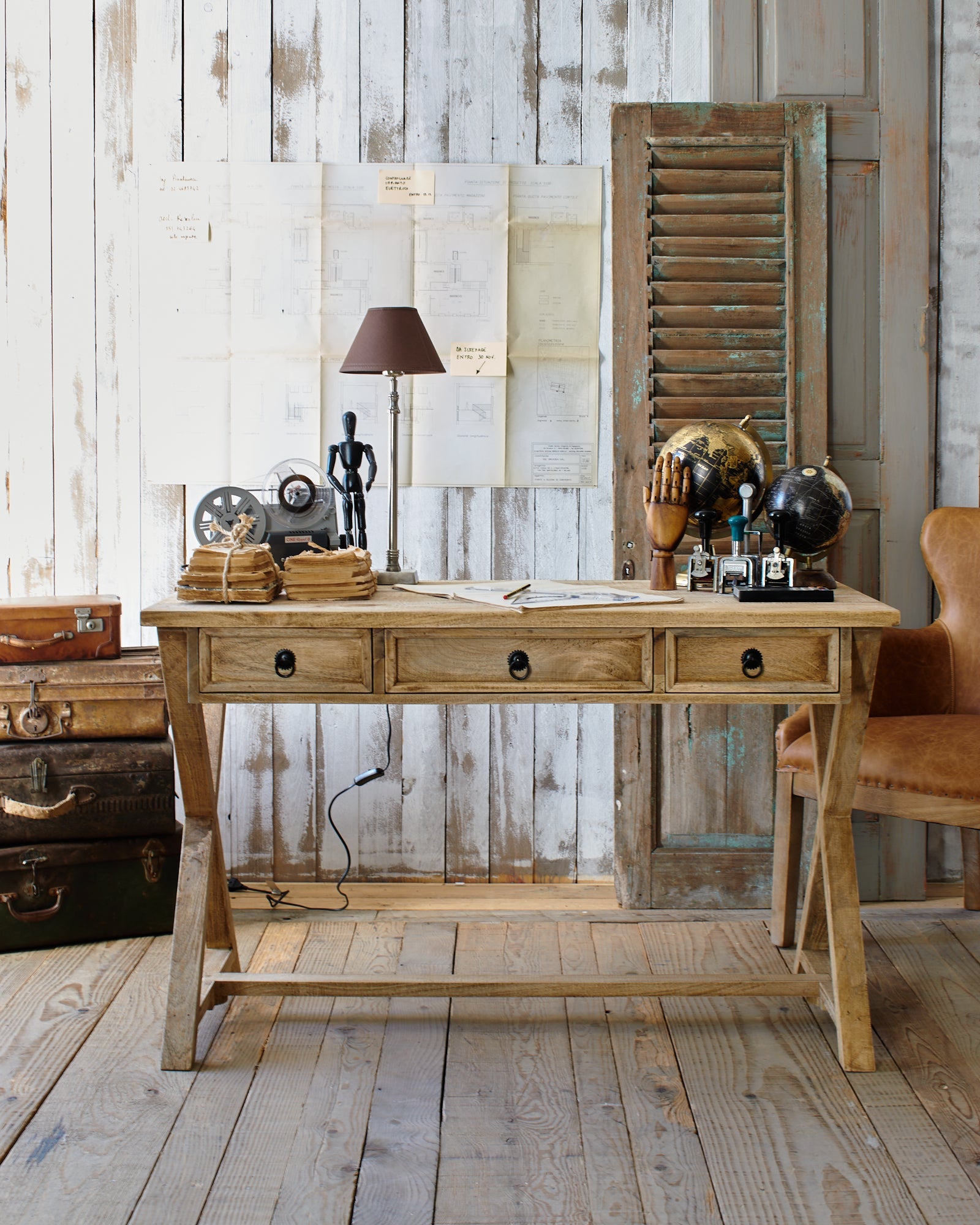 Scrittoio in legno massello East Colonial 122 cm - OrchideaMilano1981