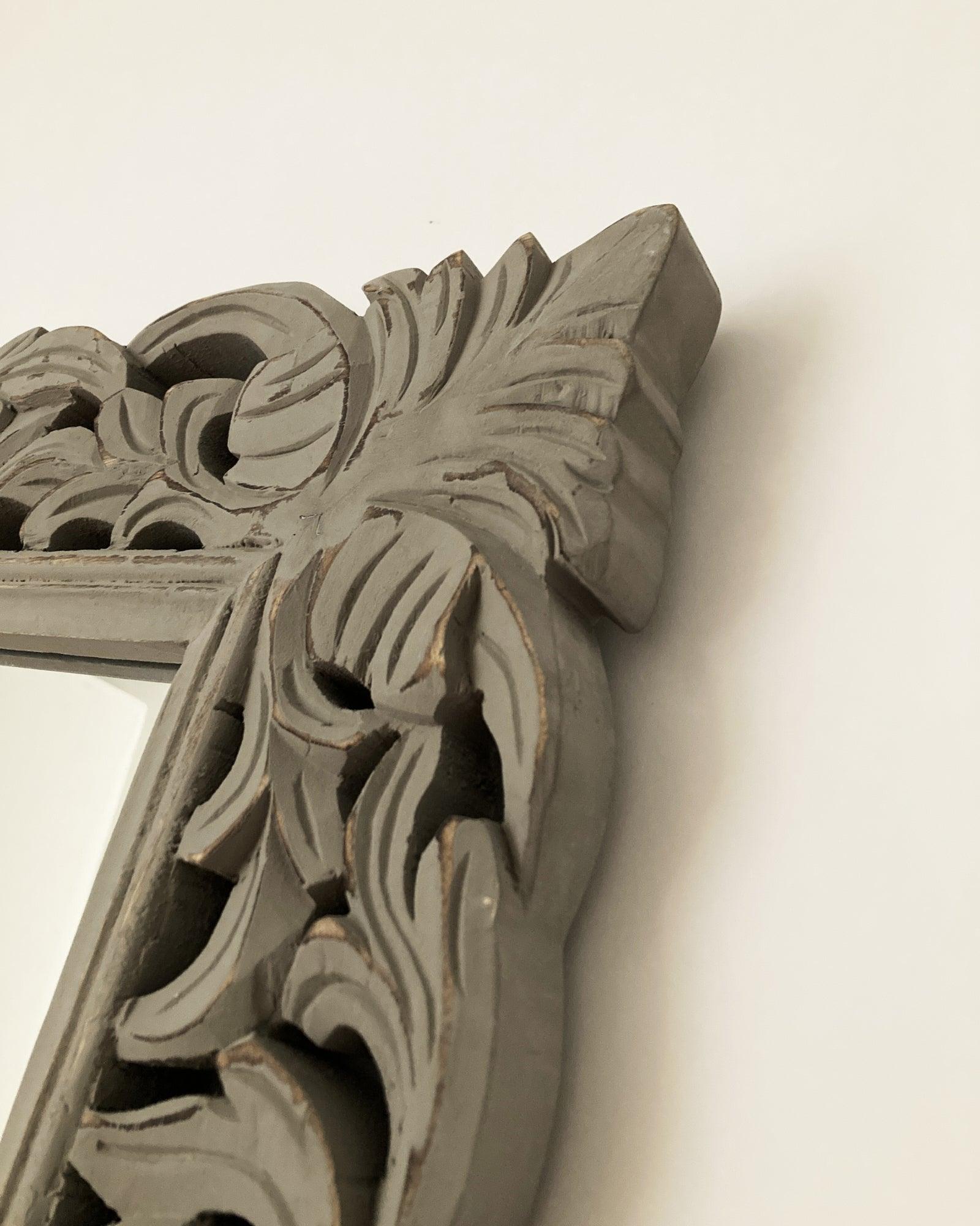 Specchiera da parete in legno Antique Grey 80x103 cm - OrchideaMilano1981