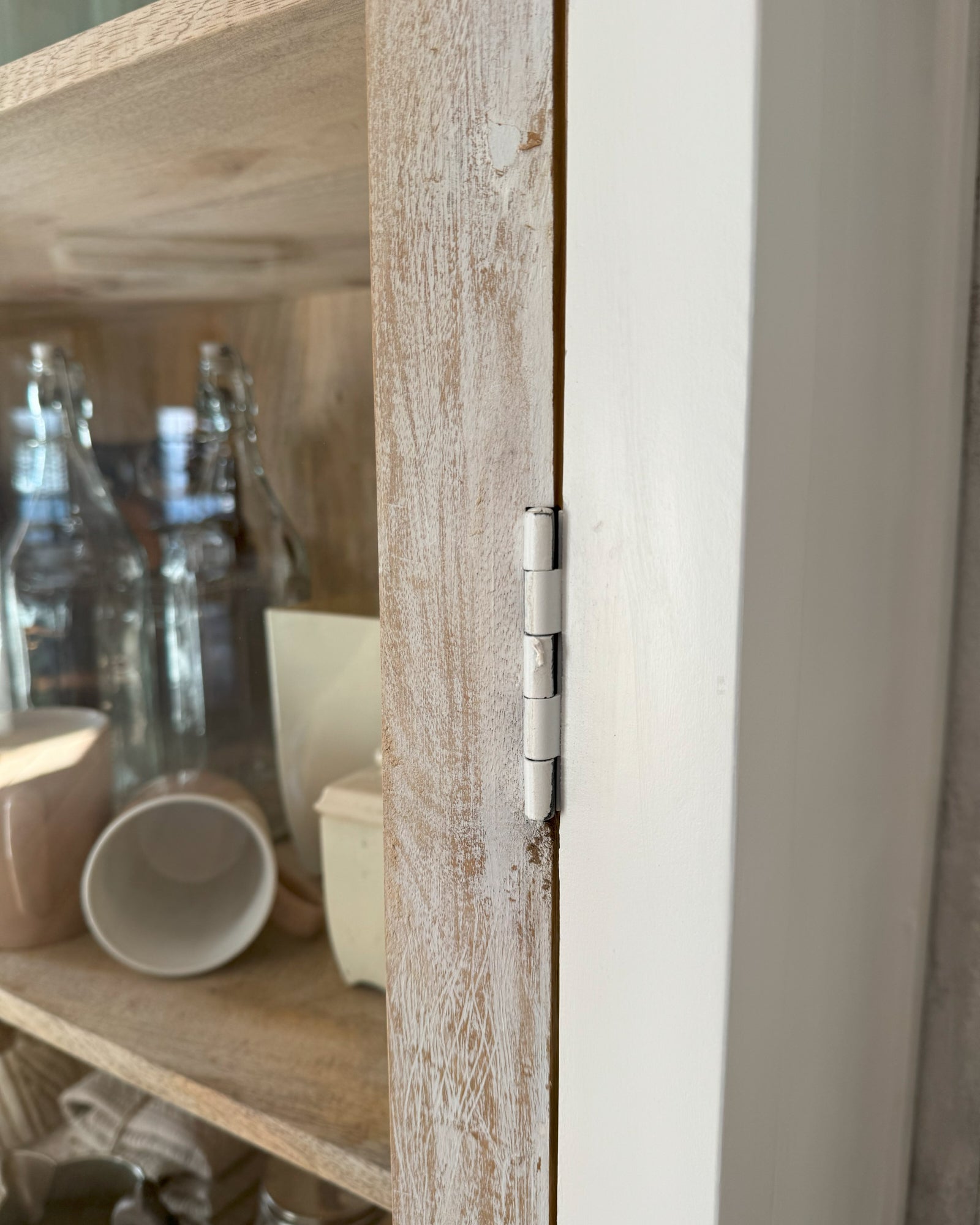 Vetrina 2 ante in legno massello Antigua 124 cm - OrchideaMilano1981