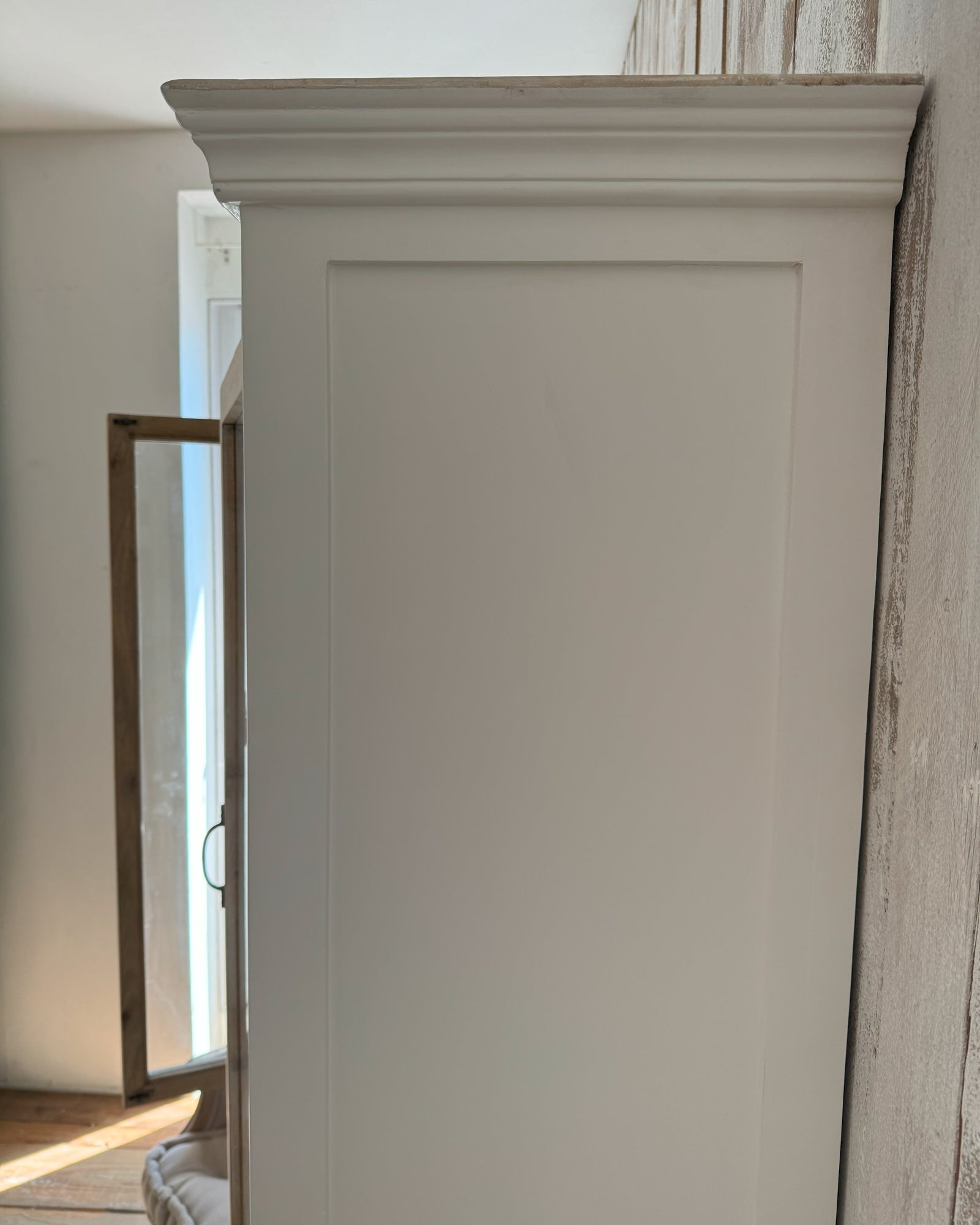 Vetrina 2 ante in legno massello Antigua 124 cm - OrchideaMilano1981