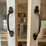Vetrina 2 ante in legno massello Antigua 124 cm - OrchideaMilano1981